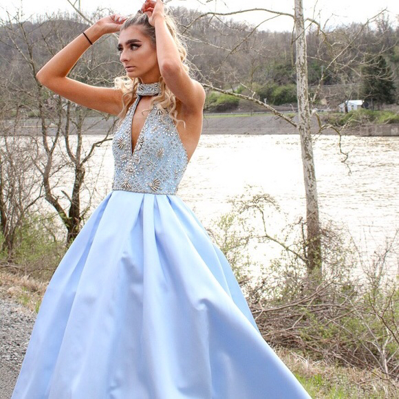 Mac Duggal Prom Dresses